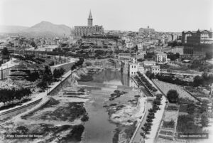 Vista general de la ciutat, presa entrats els anys vint del segle XX.
Procedència: Arxiu Jaume Pons i Agulló