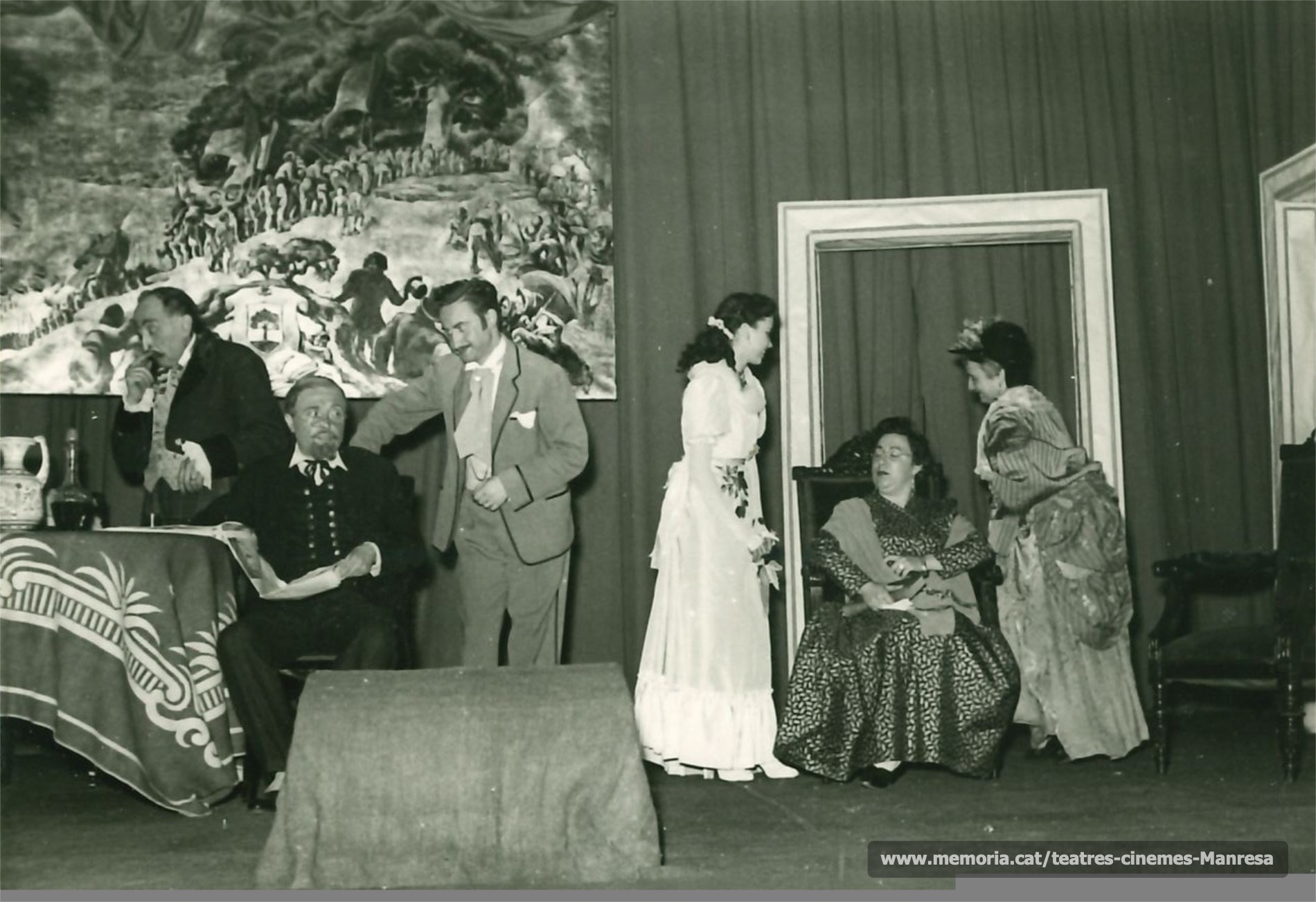 "Locura de amor". D'esquerra a dreta: Joan Massachs, Martí Camprubí (assegut), Salvador Soler, Dolors Camprubí, Angelina Tomàs (asseguda) i Crispina Gros. (1954)