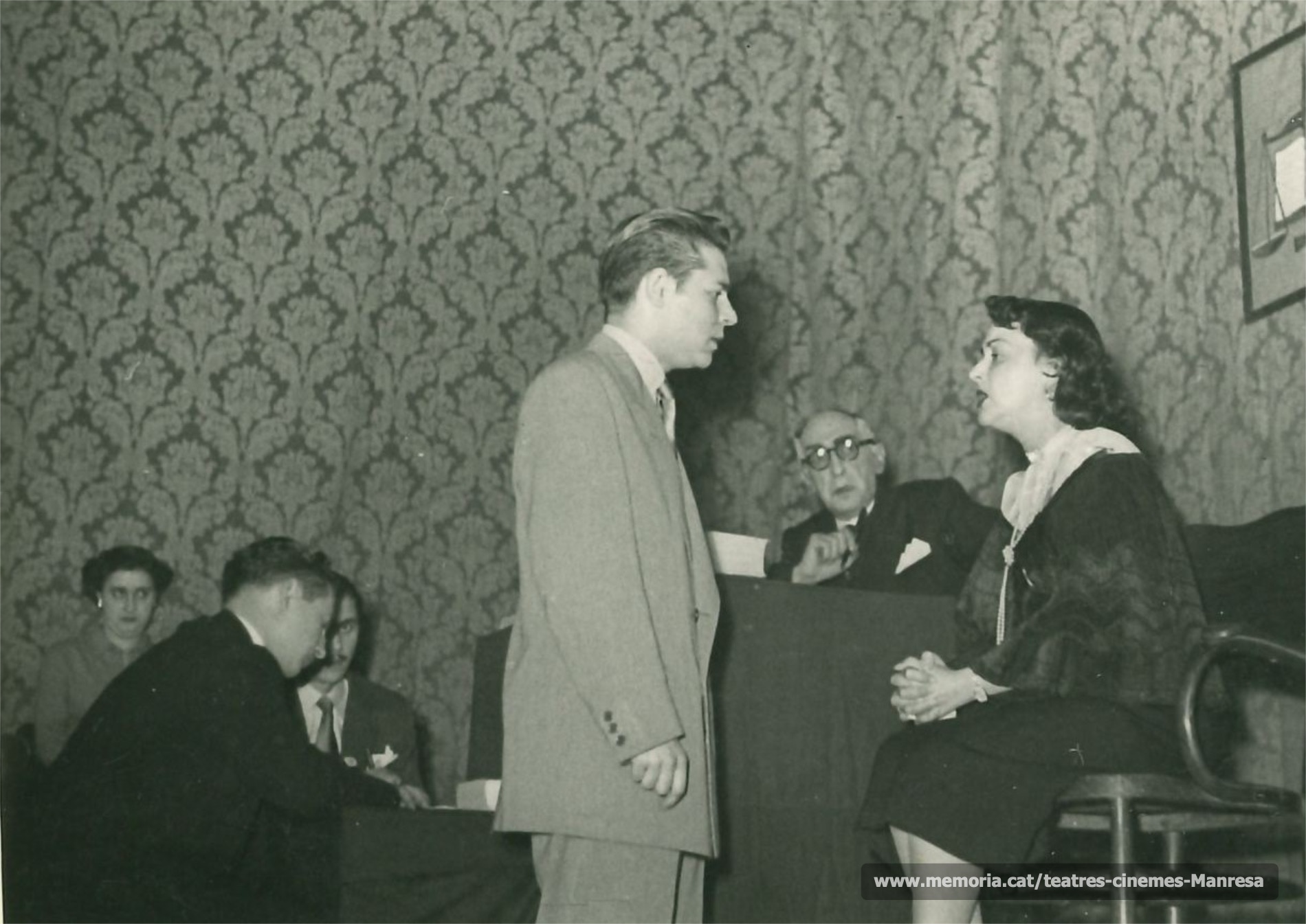 "El procés de Mari Dugan" amb Angel Tulleuda, Joan Masats i Rosa Vila. (1958)