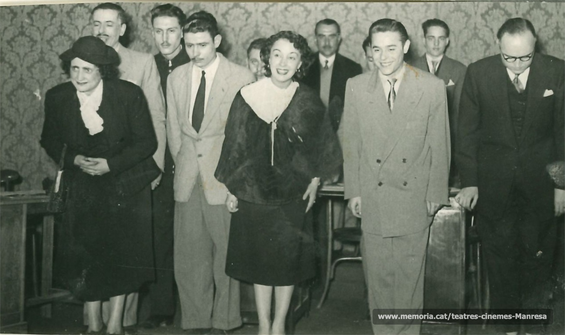 "El procés de Mari Dugan" amb Crispina Gros, (?) Rosa Vila, Àngel Tulleuda i Martí Camprubí. (1958)