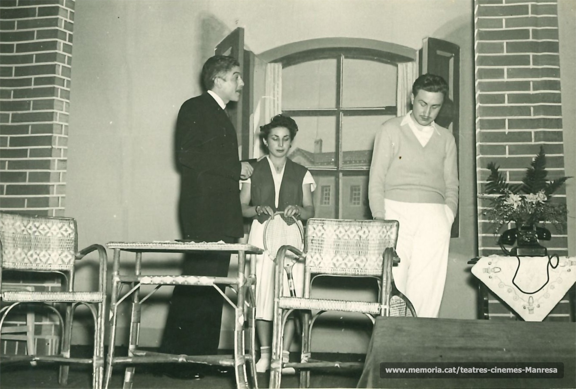 "...y creó las madres" amb en Joan Torrens, Rosa Vila i Salvador Soler. (1944)