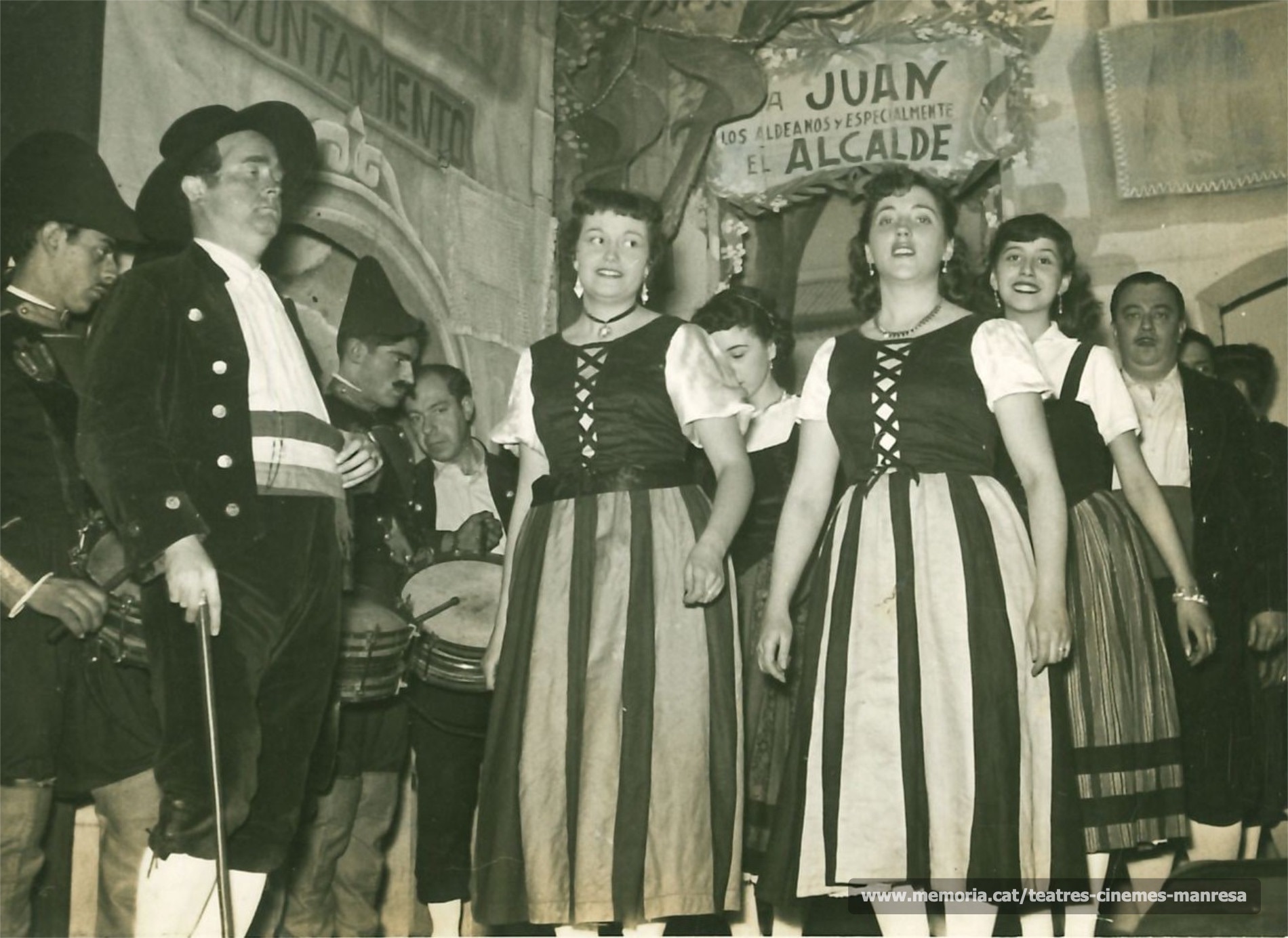 "Los Gavilanes" (1956)