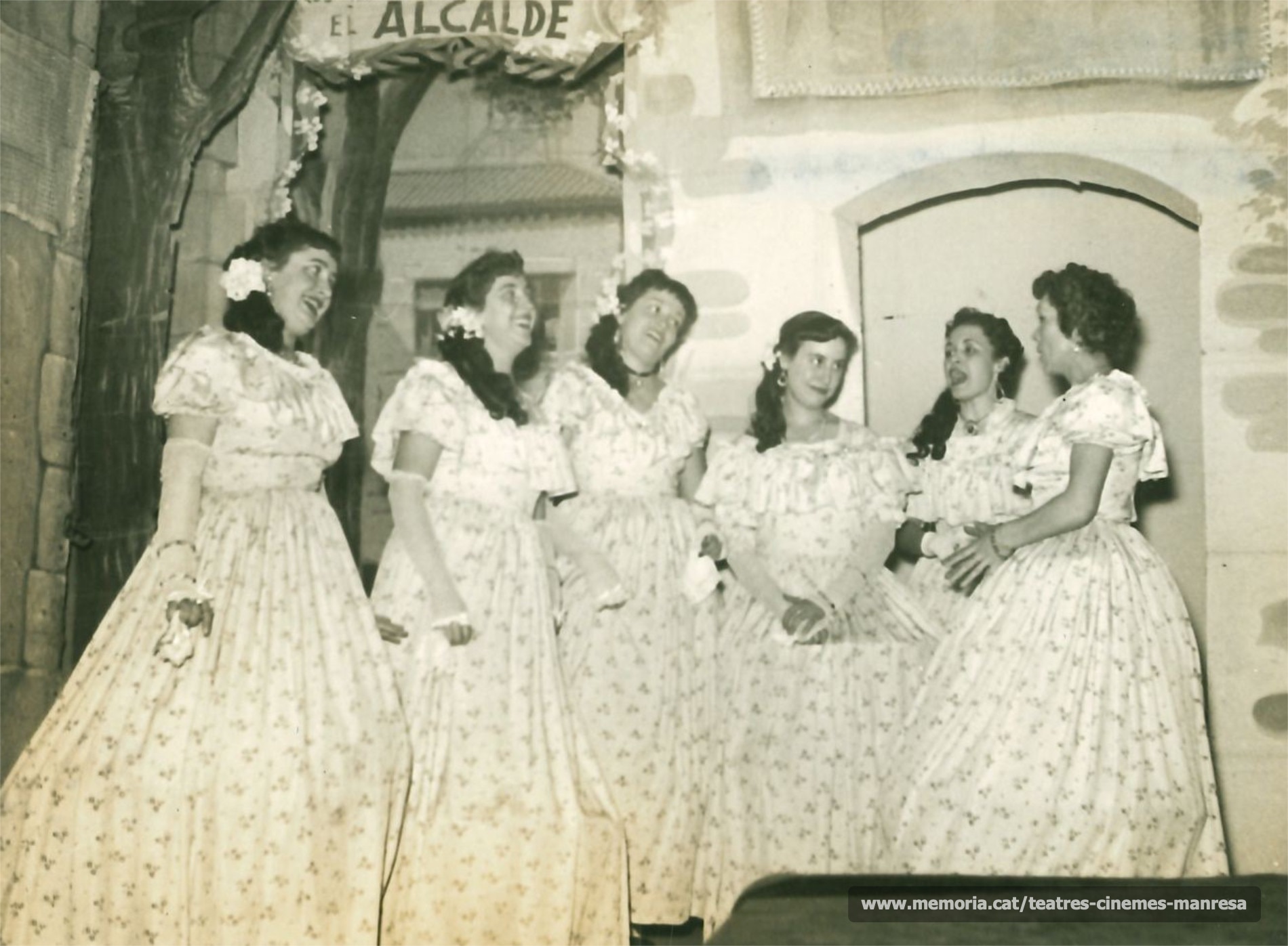 "Los Gavilanes" (1956)