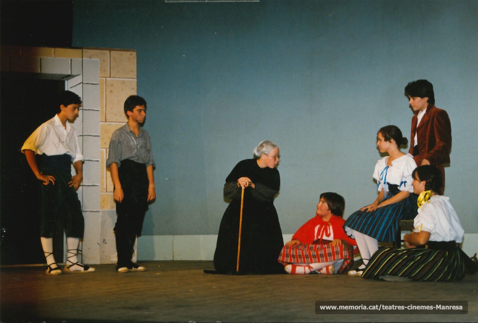 "La Caputxeta Vermella" a càrrec del Petit Espantall, amb Carles Tatje, Marcel Playa, Gemma Montañà, Marta-Grau, David Pinto i Anna Sensat (1993)