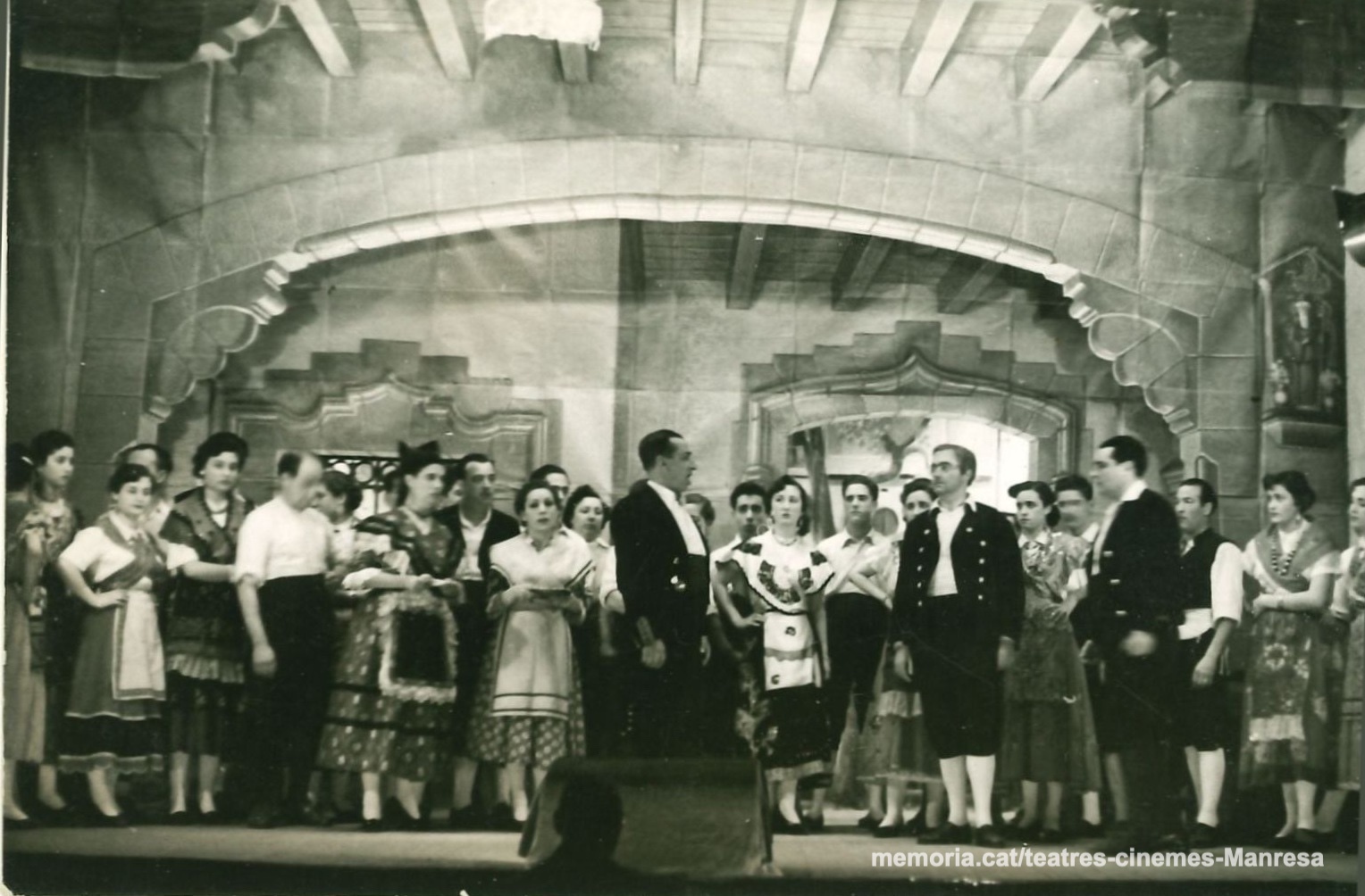 "La del Soto del Parral" amb Paquita Vila, Joan Vila, Rafaela Lladó, Angelina Tomás Marcos Redondo, Conxita Soler.